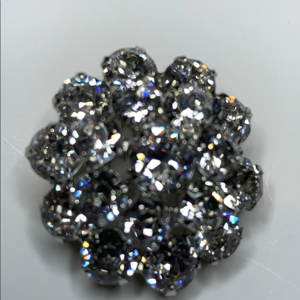 Vintage Weiss Brooch